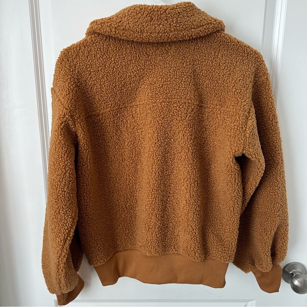 NWT Free Assembly Sherpa Teddy Bomber Style Jacket - Picture 4 of 5